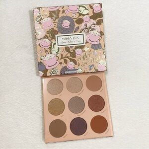 Winky Lux Latte Kitten Eyeshadow Palette